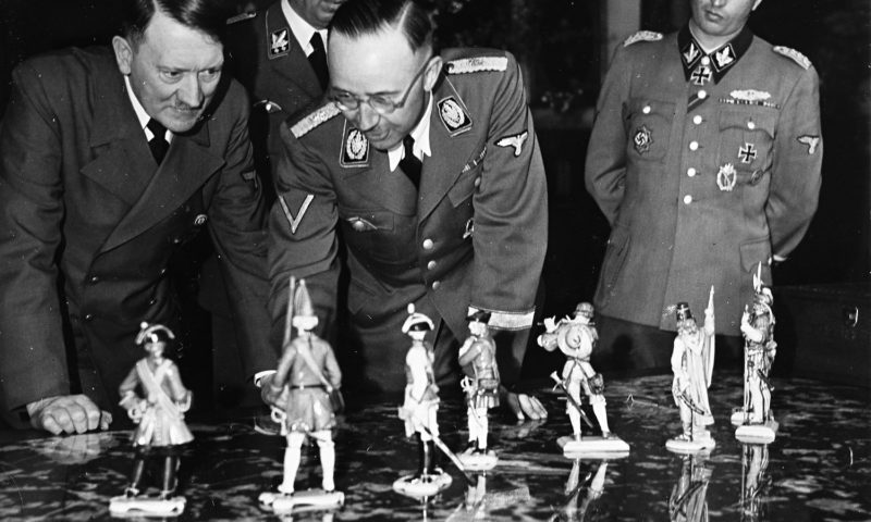 Controversial Nazi Sculptures to be Displayed at Spandau Citadel after Decades in Obscurity